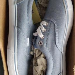 Brand new never worn blue SoulCal and Co pumps. Still has tag. Original price £35