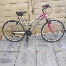 Ladies bike, works well with padded seat, just needs some tlc