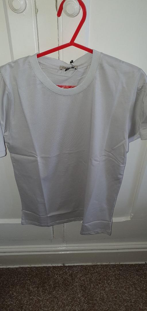 Buy & Sell Lancashire Blackburn with Darwen - Photos for Men's t shirt