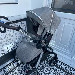 Selling for a friend. The system is immaculate. Still looks brand new. There's £1500 worth of items in the package. Also a McLaren buggy included. 

System includes:-

Pushchair
Pram  
Car seat with hood and apron
Silver Cross matching bag 
Sheepskin liner 
Black Silver Cross cozy toes  

Buggy McLaren with liner

£495 Ono for the lot.