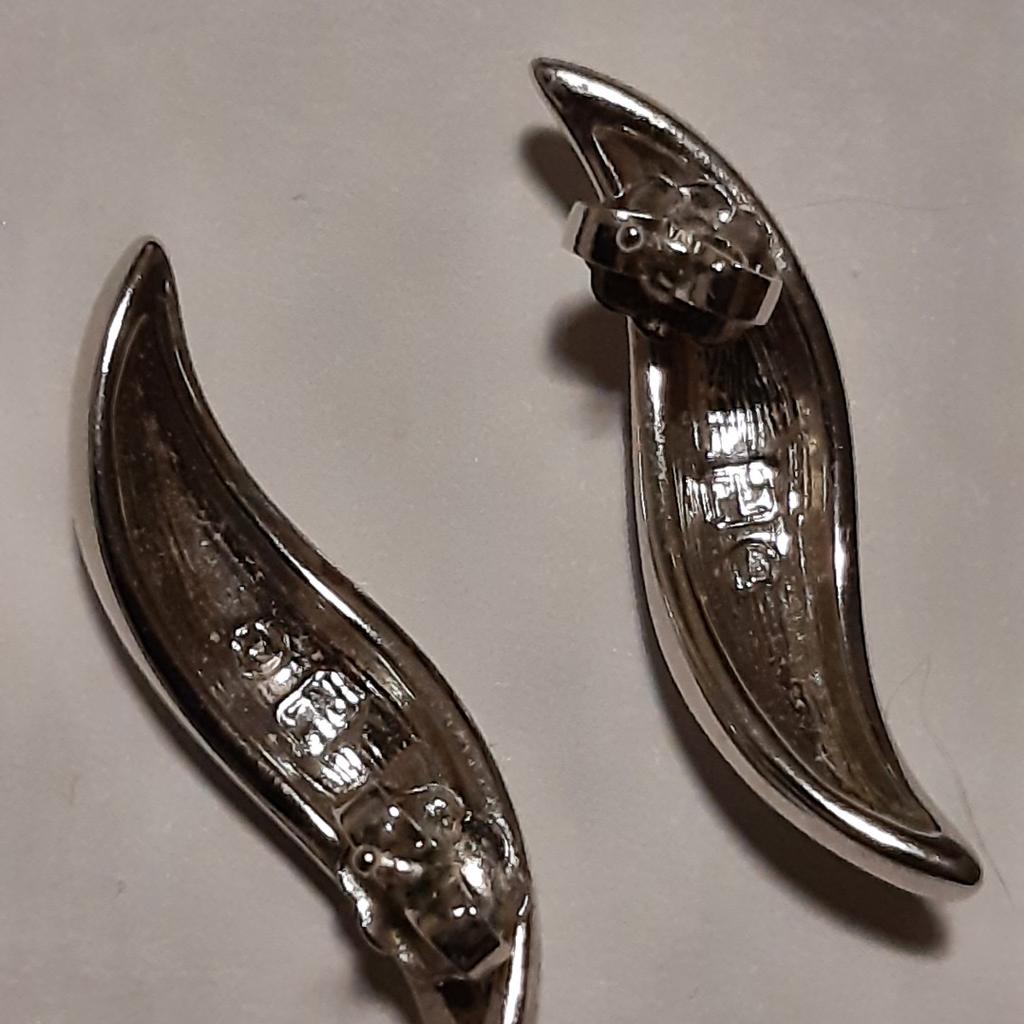 Gut erhaltene hübsche Ohrringe von Pierre Lang