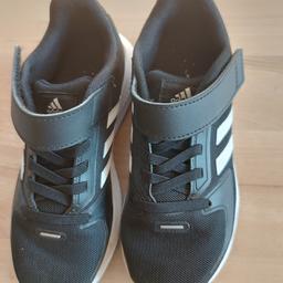 Adidas Schuhe, Turnschuh, Sportschuh, Größe 29 /30, wie neu, schwarz, NP 45€