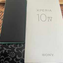 Verkaufe ein gut erhaltenes Sony XPERIA 10 IV in der Farbe Mint und 128GB !

Das Handy ist in einem guten Zustand mit einer kleinen Macken am Rand (siehe Bild) das Gerät ist von 05/23 und somit hat es noch Garantie.

Umfang:
- Handy
- Schutzfolie
- Ladekabel ( ohne Adapter)

Das Handy kann gerne persönlich abgeholt werden / Lieferung ist auch möglich!

Keine Garantie und Rücknahme, Privatverkauf