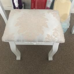 Dressing table and stool. Selling due to bedroom re design. Perfect condition no time wasters please collection only