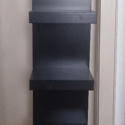 Ikea 
- LACKWandregal 
- schwarzbraun 
- 30x190 cm

- Privatkauf, keine Garantie und Rücknahme.

- Originalpreis 69,99 €