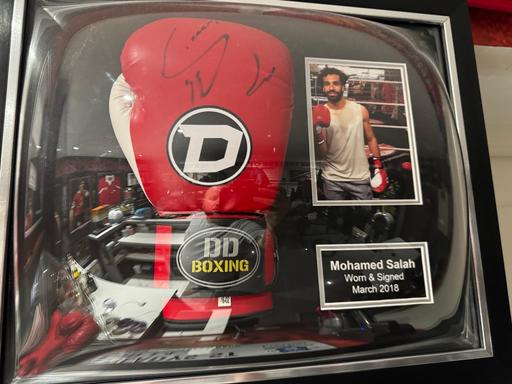 Buy & Sell Merseyside Saint Helens - Photos for Mo Salah Signed Boxing Glove Framed