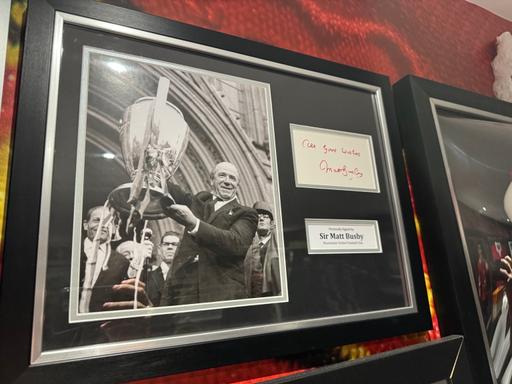 Buy & Sell Merseyside Saint Helens - Photos for Hand Signed Sir Matt Busby COA