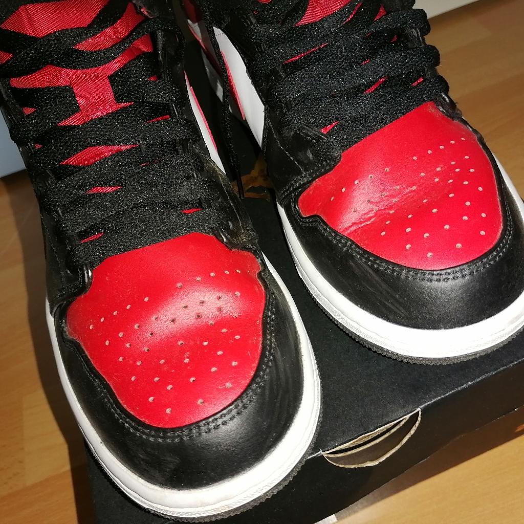 Gebraucht!.

FESTPREIS.!

Nike Air Jordan 1 MID Größe 42/5

Mit Orginalkarton

Black/Fire Red - Whithe Noir/Blanc/Rouge FEU

554724 079

SELBSTABHOLUNG!.
