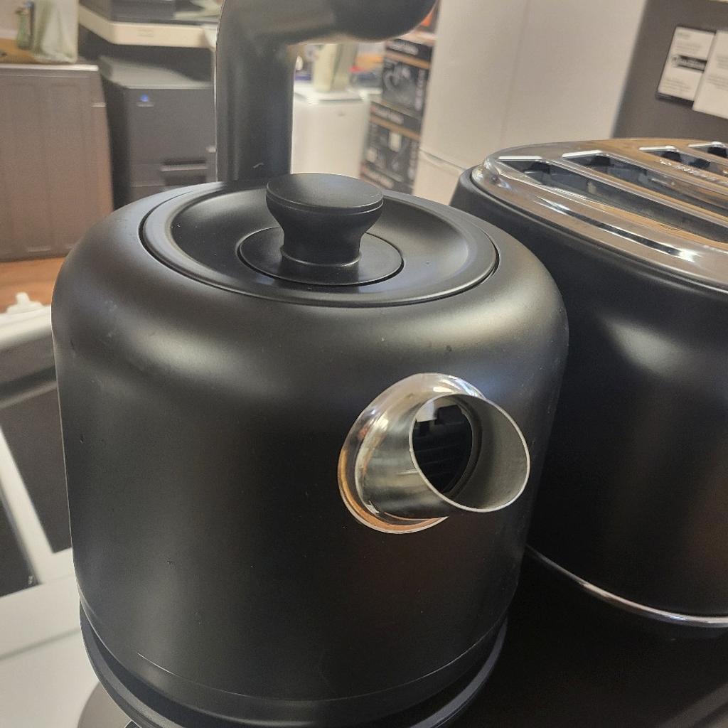 Set of 4 Slice Toaster, Kettle and Microwave, Black Colour, £99.99

BOLTON HOME APPLIANCES

4Wadsworth Industrial Park, Bridgeman Street
104 High St, Bolton BL3 6SR
Unit 3
next to shining star nursery and front of cater choice
07887421883
We open Monday to Saturday 9 till 6
Sunday 10 till 2