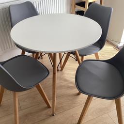 Round table and 4 chairs
Very good condition
White table
Grey padded chairs
Wooden legs
Collection only from L4
Cash on collection only
£120 ONO
NO TIMEWASTERS