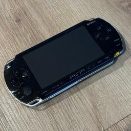 Verkauft wird eine Sony PSP Konsole mit neuer Firmware!

Inklusive 2 originale Filme, ein Ladegerät und ein Etui sind dabei.

Ein Super Nintendo Emulator ist auch noch mit auf der Speicherkarte.

Versand ist kostenlos.

Keine Kleinanzeigen Bezahlmethode!!