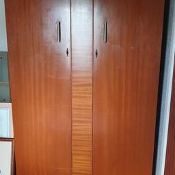 vintage double wardrobe 
one side with hanging rail
one side with shelves 
lock and key 
non smoking home 
collection only