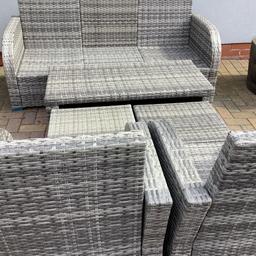 6 patio set and cushion (2of the chairs recline )