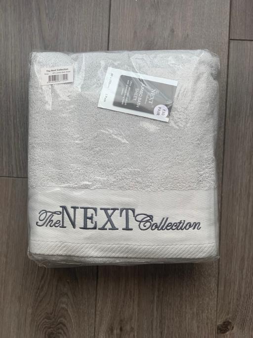 Buy & Sell East London Havering - Photos for Next 2 Jumbo Bath Towels Light Grey