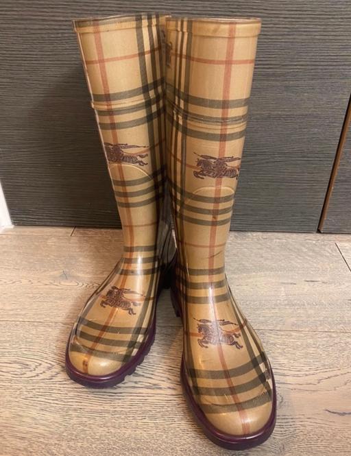 Buy & Sell East London Loxford - East London - Photos for Burberry Wellies - Authentic