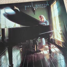 This is a classic vinyl of Songs for a young girl Paul Parrish.

Sleeve is worn due to the age but the vinyl looks in decent condition considering (can’t test as no player though)