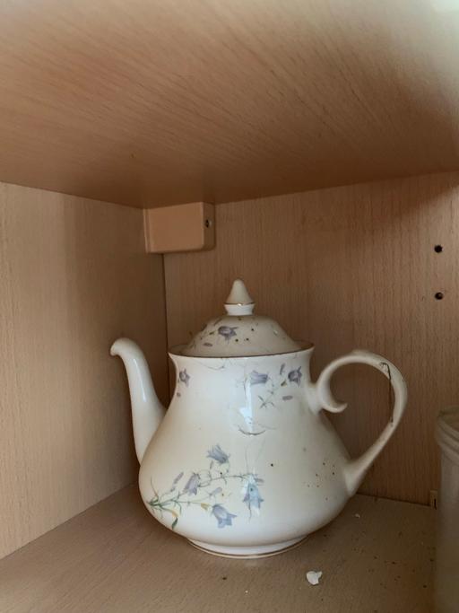 Buy & Sell Kent Medway - Kent - Photos for Fine bone China tea service - Royal Stuart.