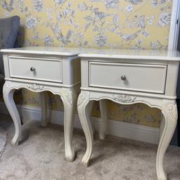 2 x Bedside Cabinets
Good condition
Heavy wood
Can be sprayed for a project
Size : 27 inches height
 16.5 inches width
