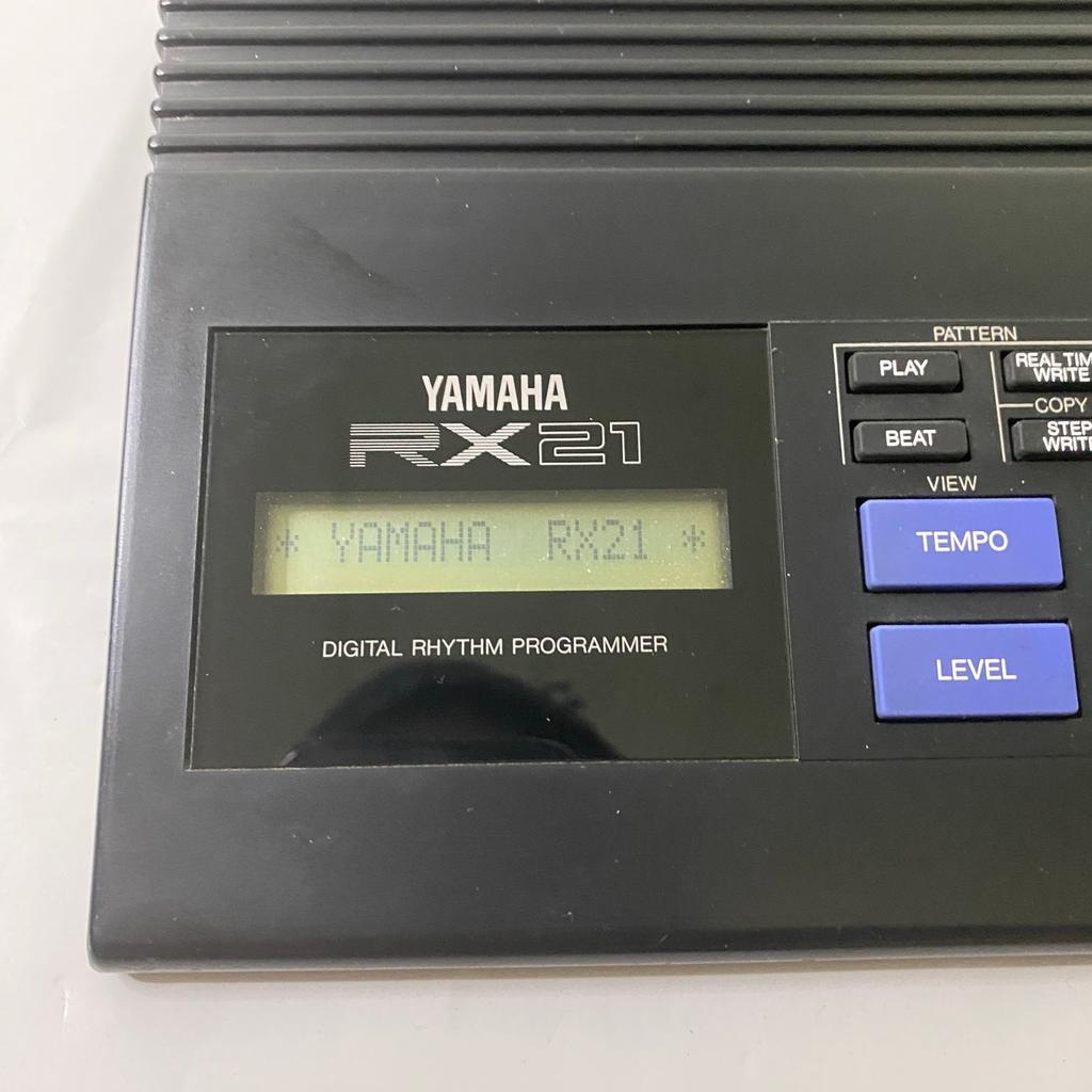 Yamaha RX21 Digital Rhythm Programmer Drum Machine Synth Vintage 1985 - Made in Japan
Preloved in good used condition
Comes with mains power adapter - 3rd party modern replacement.
Cosmetically, some general wear present around the body from regular use and storage. No damage. Overall good for age. LCD screen, all buttons/pads are working and eligible.
No audio leads. No printed material.

Same working day despatch
Or cash on collection in person welcome from DA7.

SERIAL NUMBER 3580