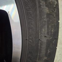 Wurden 3 Jahre als Sommerreifen gefahren, Reifen sind nicht mehr zu nutzen,
4 original Alufelgen
215/60R17