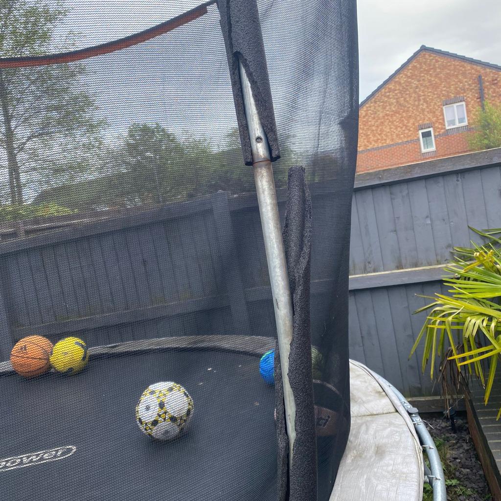 8 ft trampoline in fairly good condition. its still erected so can be viewed.
cost £115 from Argos when I bought it about 18 months ago. kids don't use it anymore so I'm selling it.
collect from B24. or might be able to deliver locally for petrol cost
