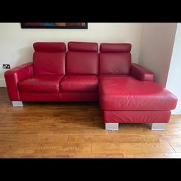 Red 3 seater sofa and chair with headrests

Italian Leather

Excellent condition

Ask for dimensions

* Sofa and chair for sale only, other items in the picture are NOT included in the sale *

£700