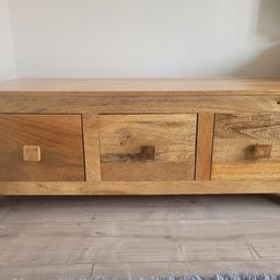 Oakland coffee table solid wood! beautiful table just have no room it's hardly been used as it's been in storage! cost us £200 asking for £80