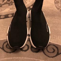 Verkaufe Nagel neue balenciaga Speed Trainer Schuhe in Größe 44 schwarz weiß