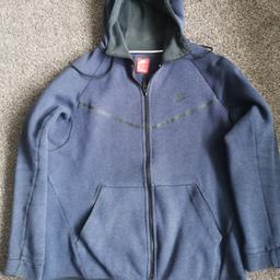 Nike Tech Fleece hoodie size L, in vgc. Smoke and pet free home. Cash on collection only please.