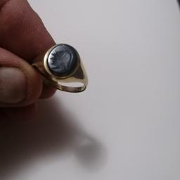 9ct gold roman head ring, weight 3.83, size z, fully hallmarked, good condition.