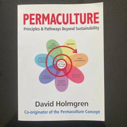 David Holmgren - Permaculture Principles and Pathways Beyond Sustainability
UK 1st edition 2011
Preloved in very good used condition 
Paperback Book has minor wear/folding to corners otherwise in very good condition, clean and bright inside with no inscriptions

Same working day despatch 
Or cash on collection in person welcome from DA7.