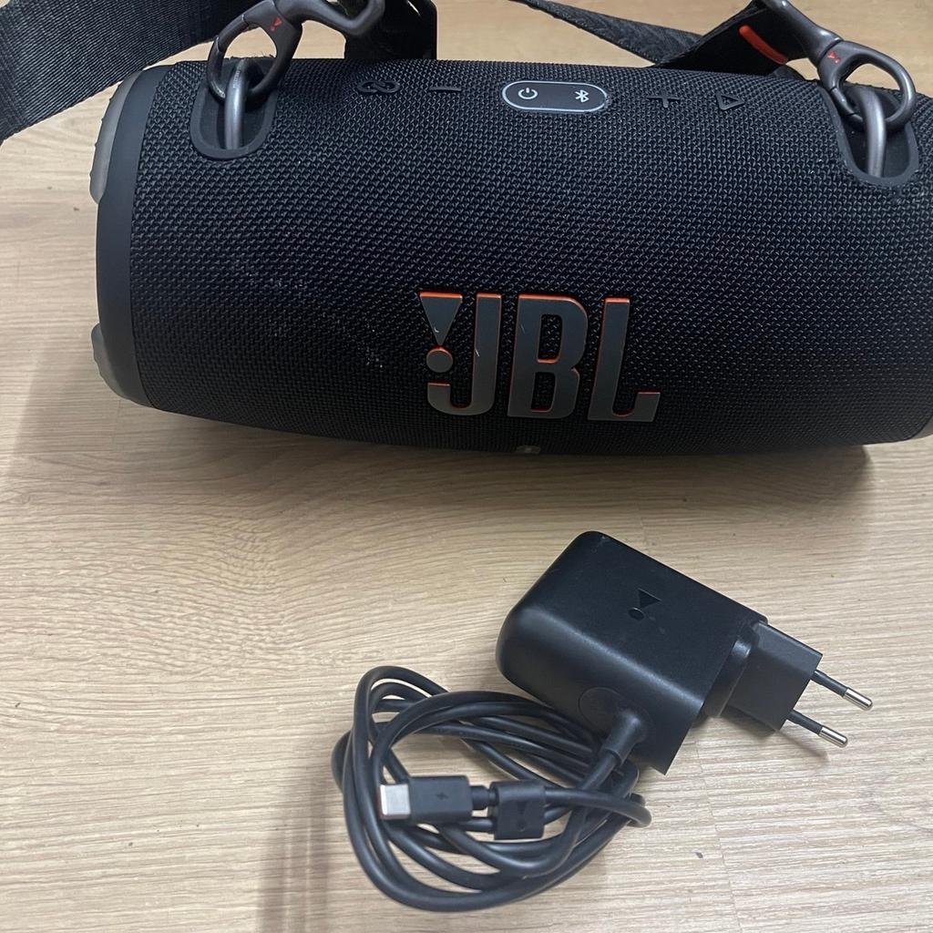 Ich verkaufe meine JBL Extrem 3 Lautsprecher Neuwertig in Top Zustand.Bitte Siehe Bilder.