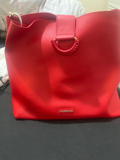 Buy & Sell East London Highams Park - East London - Photos for Roccobarocco Red shoulder handbag