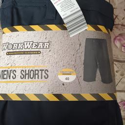Men's hafe shorts brend new with tags size 40 work wear protective clothing men's shorts colour dark blue