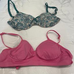 Pink polyamide bra from M&S 32a size. Non wired and not excellent condition 
Green print bra from primark. 32a. Wired. Good condition
