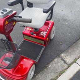 the ever popular shoprider sovereign pavement mobility scooter in good condition lights horn can deliver