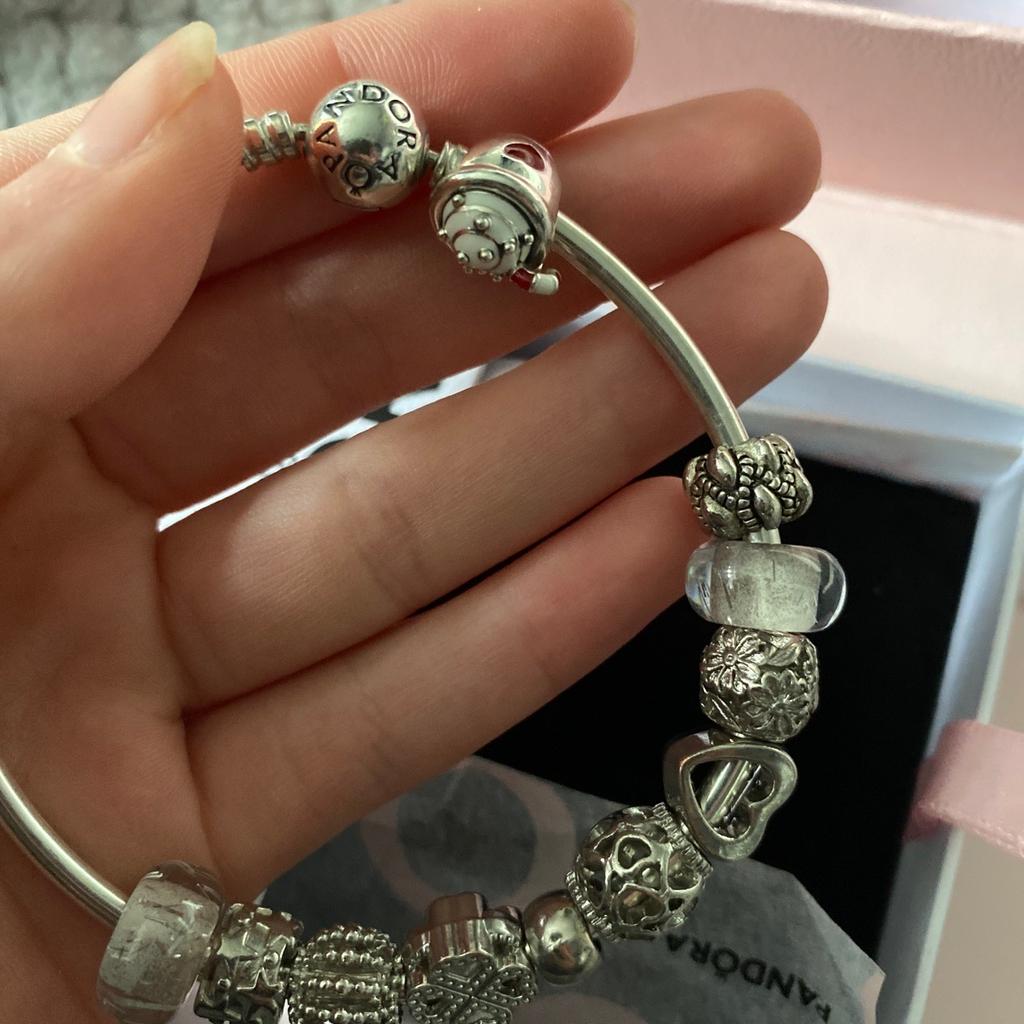 Bracelte worth £99 plus a £35 charm and many others (one charm real rest fake )