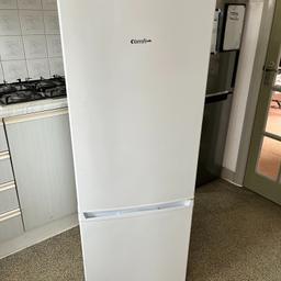 COMFEE Fridge Freezer
Height = 139cm, Width = 50cm and Depth = 54cm
A|bout 4 years old
Good working Order
Only thing missing is the Lower Freezer Drawer
