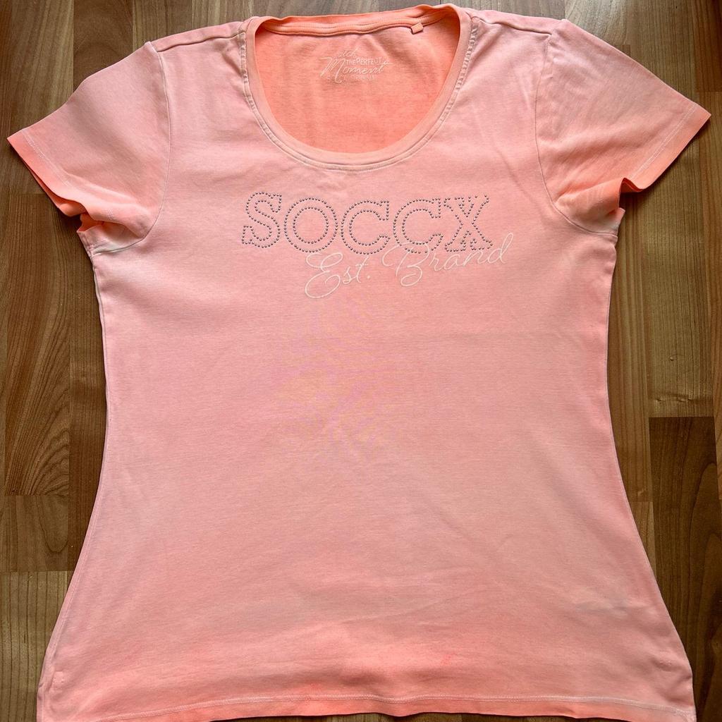 Damen Tshirt von Soccx Größe XL 42
Preis 12,00€