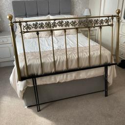 brass headboard to fit 4ft 6in double bed good condition