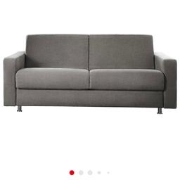 Verkaufe Wenig gebrauchte Couch mit Schlaffunktion bzw System…. Wurde nur ein paar mal verwendet, stand im Gästezimmer und muss jetzt Platz machen….
Hoher Neupreis