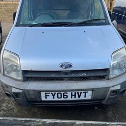 BREAKING 2006 ford connect lx model every thing is available cash on collection thornaby
