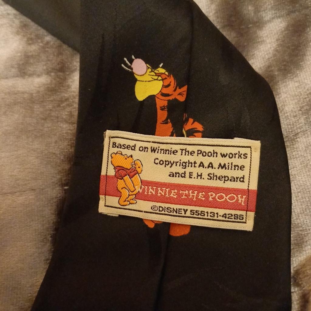 Disney tigger tie in good condition sorry no offers postage available or collection wickersley s662db please feel free to check out my other items on here lots of mens accessories