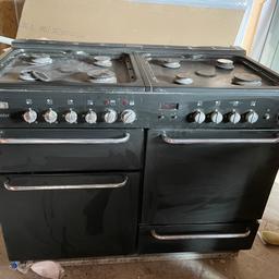 Flavel Cookmaster used range cooker complete with hood for sale. 110cm. Freestanding.

Selling due to house renovation.

Everything in working order but some signs of wear and tear