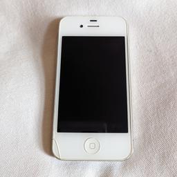 White iPhone 4, I'm not sure of the GB but possibly 12GB, it was functioning fine although slow at times but when I restored and updated it and started to go through set up there was a "activation error" so it might be best as spares or repairs, it turns on and has the set up screen but can't seem to get beyond the WiFi set up stage due to the error, someone more experienced may know what the issue is and make it work though. General wear and tear as seen. Collection only from Selhurst SE25.