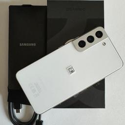 verkaufe mein Samsung Galaxy s22 in weiß mit zubehör. das Handy wurde nicht viel benutzt, war immer in der schutzhülle und weißt nur minimale Gebrauchsspuren auf. top gepflegt und deshalb wie neu. zubehör noch OVP. Preis ist VB