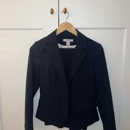 Anzug: Blazer und Hose; Zwei-Teiler von ZARA | nur 1-mal getragen | Farbe: dunkelblau