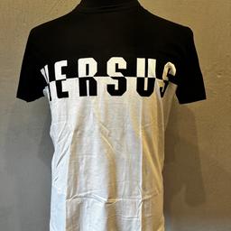 Original Versace T Shirt
Zustand so gut wie Neu, kaum getragen.