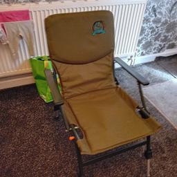 fishing chair fold up with extendable legs

Collection s63 Rotherham or can deliver for fuel ⛽️
