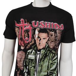 🤖 Vintage 00s BUSHIDO "King of Kingz" Rare German Gangsta Rapper Shirt
🤖 Size M (54×71cm ~ 21.2"×28")
🤖 Great Condition no holes no marks no defects 9/10
🤖 Tag: Group Rock
🤖 Open to Offers
🤖 Dm for more info